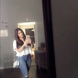 Meet your Posher, Jazmin